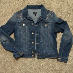 H&M jean jacket size 8 with gold embellishment